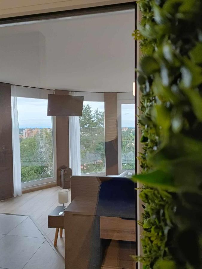 West Panorama Penthouse - Apartment With A Fantastic View Of The City Szombathely Buitenkant foto