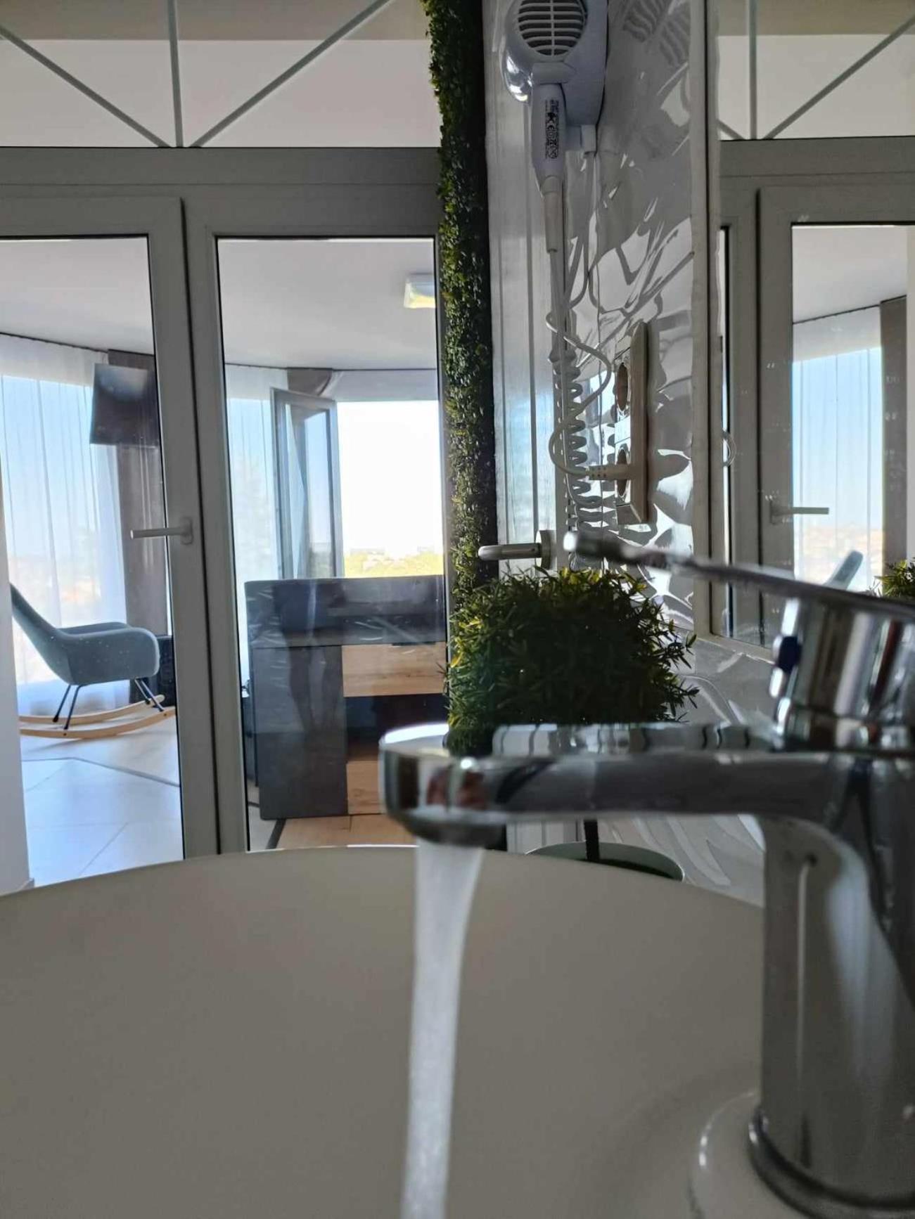 West Panorama Penthouse - Apartment With A Fantastic View Of The City Szombathely Buitenkant foto